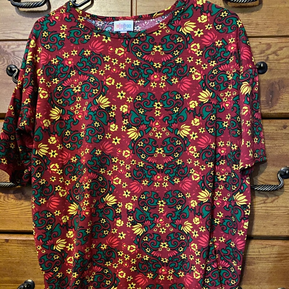 LuLaroe Irma tunic